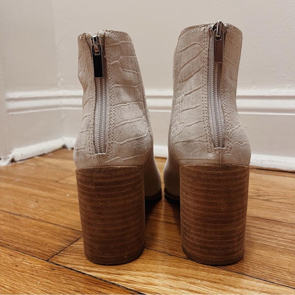 Steve Madden Western Booties - Picture 5 of 7